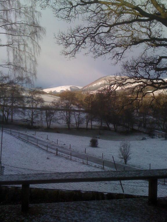 Brae House Bed & Breakfast Aberfeldy Exterior photo